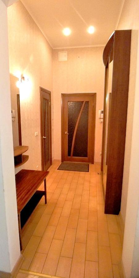4 метра над уровнем неба Сеть апартаментов Alex Apartments в центре Бесконтактное заселение 24-7 Полтава Екстер'єр фото
